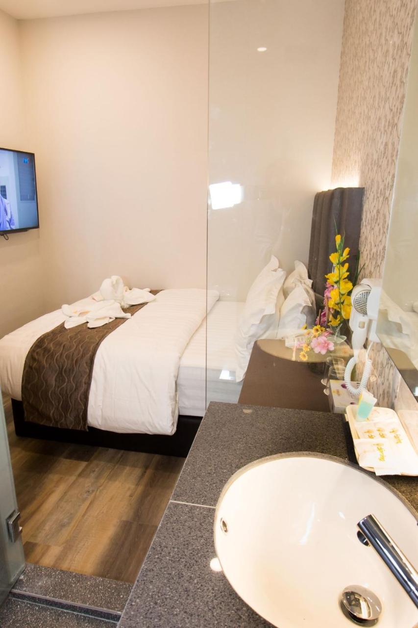 Spring Season Hotel Муар Экстерьер фото