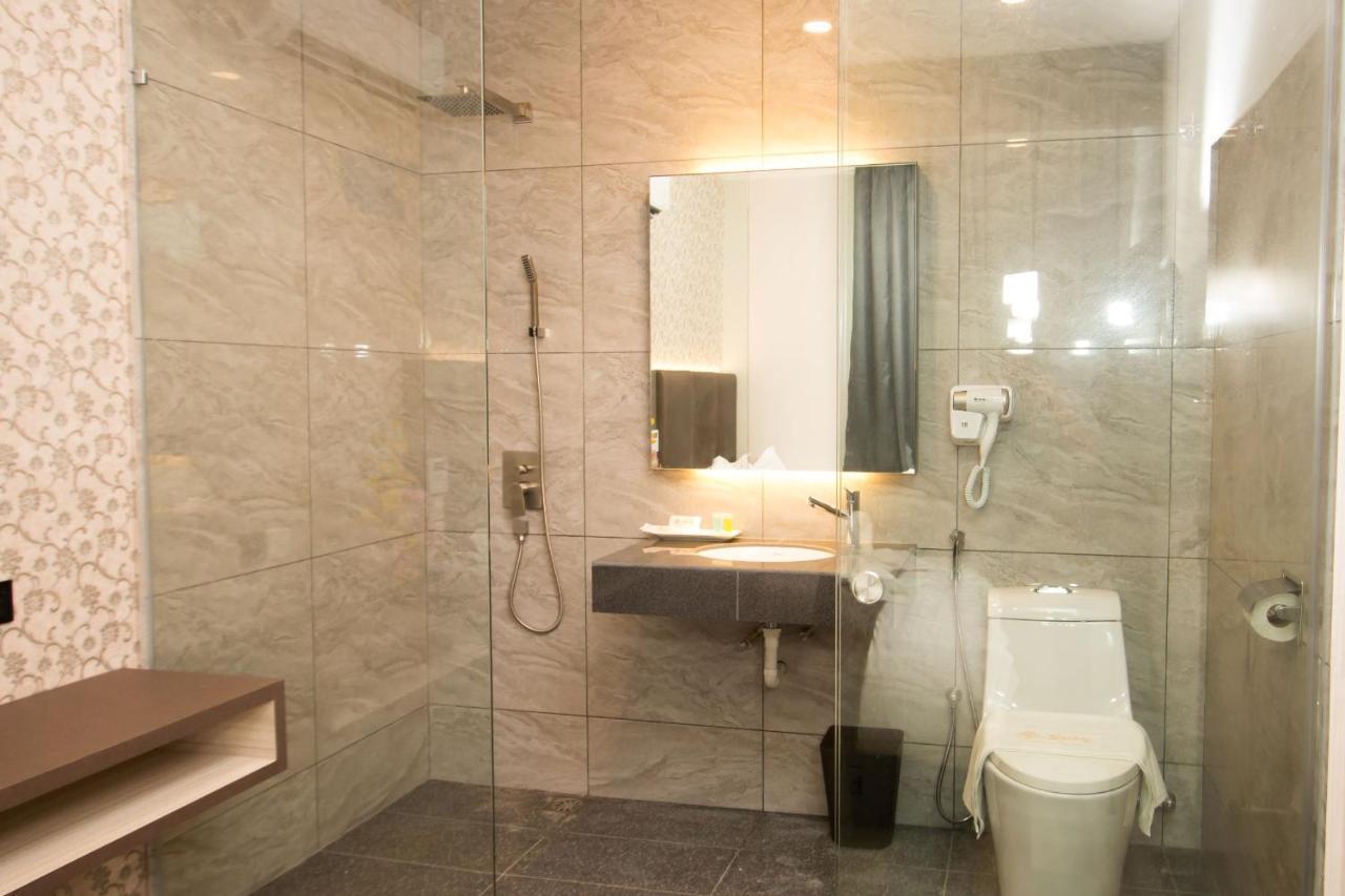 Spring Season Hotel Муар Экстерьер фото